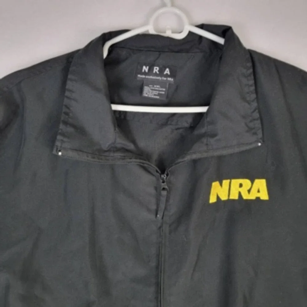 NRA Jacket Coat Men's XXL Black Yellow Solid Waist Length Pockets Embroidered